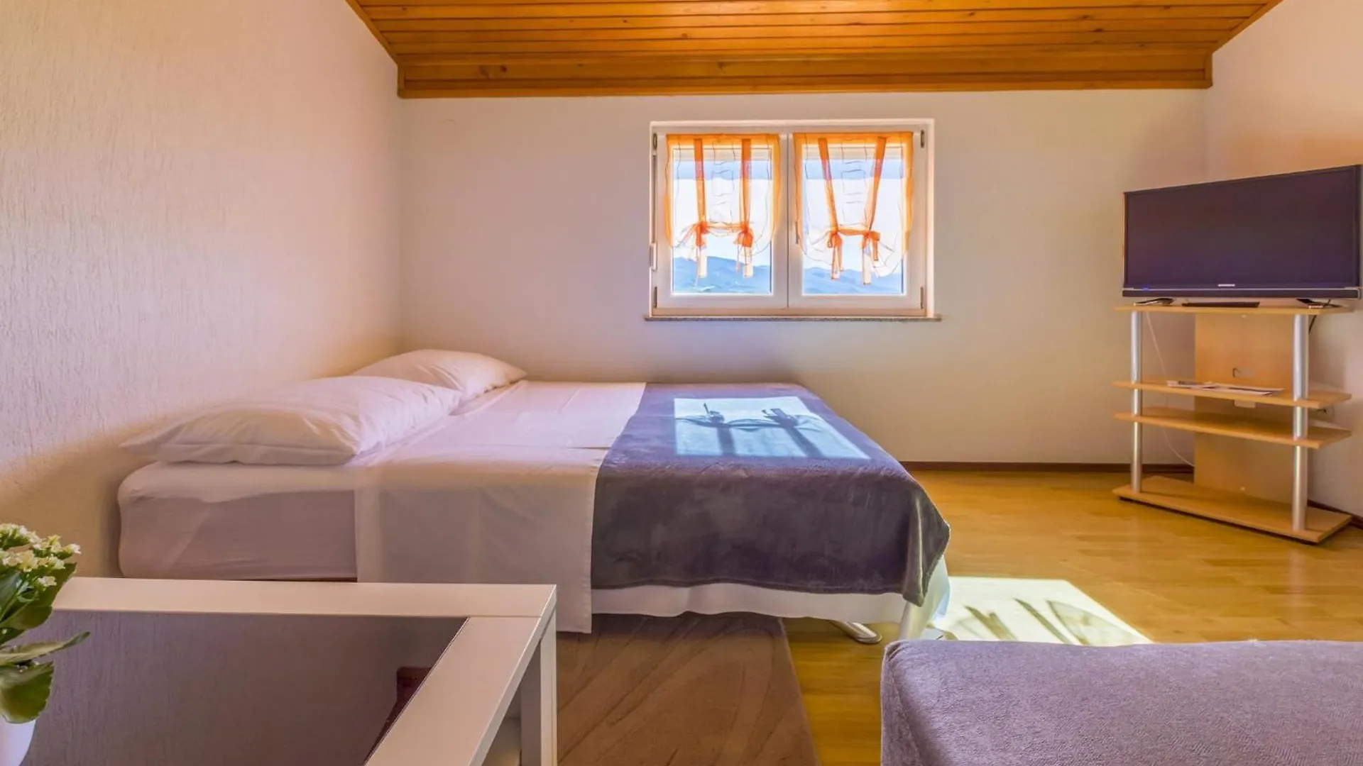 Apartment Rastovcan P Povile